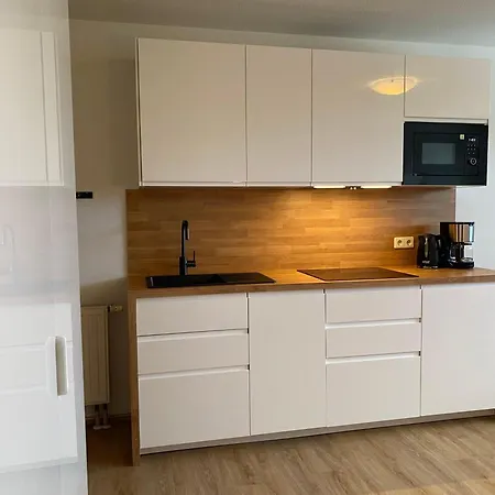 Apartament Yachthafenresidenz-wohnung-9107-829